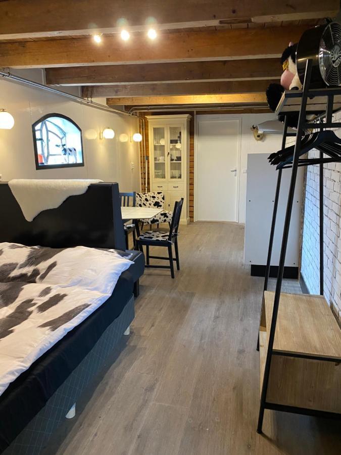 مبيت وإفطار Leimuiden Herberg Boerderij De Straat-Hof المظهر الخارجي الصورة